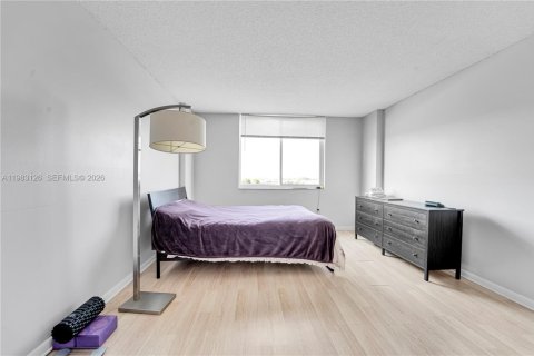 Condominio en venta en Hollywood, Florida, 2 dormitorios, 102.19 m2 № 2049963 - foto 10