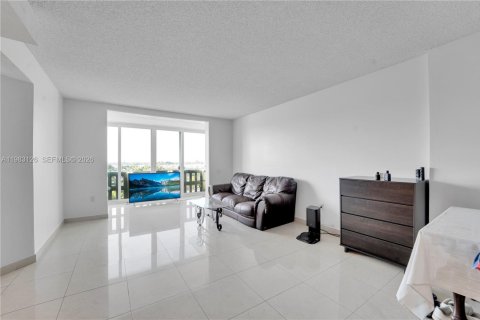 Condominio en venta en Hollywood, Florida, 2 dormitorios, 102.19 m2 № 2049963 - foto 22