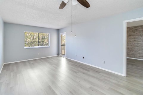 Condominio en alquiler en Sarasota, Florida, 1 dormitorio, 60.76 m2 № 1637819 - foto 11