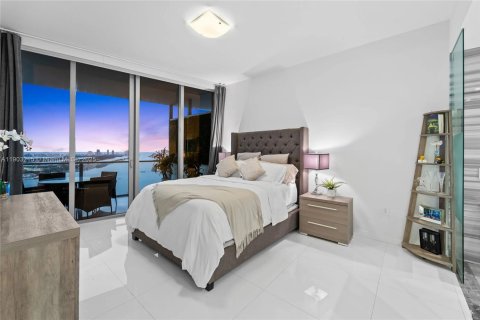 Купить кондоминиум в Майами, Флорида 2 спальни, 139.17м2, № 1955541 - фото 18