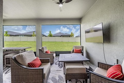 House in San Antonio, Florida 3 bedrooms, 218.32 sq.m. № 1787600 - photo 23