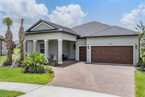 House in San Antonio, Florida 3 bedrooms, 218.32 sq.m. № 1787600 - photo 1
