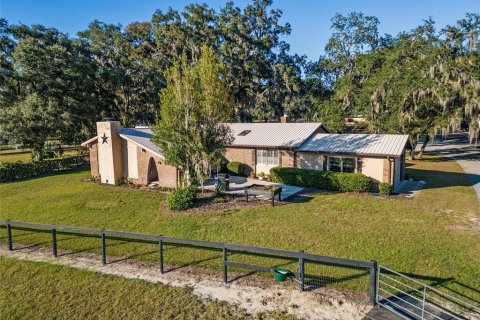 Villa ou maison à vendre à Ocala, Floride: 3 chambres, 188.78 m2 № 1789179 - photo 1