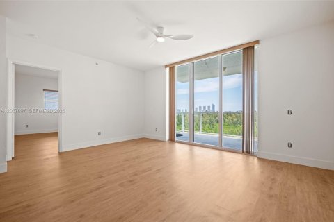 Copropriété à louer à North Miami, Floride: 3 chambres, 190.26 m2 № 2085744 - photo 24