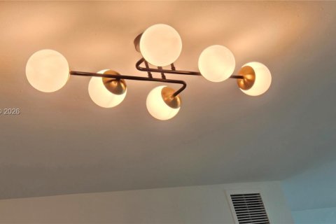 Copropriété à louer à North Miami, Floride: 3 chambres, 190.26 m2 № 2085744 - photo 23