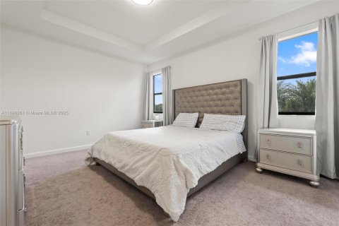 Adosado en alquiler en Hialeah, Florida, 3 dormitorios, 158.58 m2 № 1950977 - foto 28