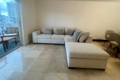 Condominio en venta en North Miami Beach, Florida, 1 dormitorio, 77.11 m2 № 2034815 - foto 6