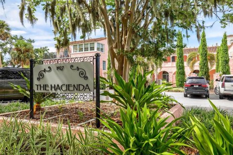 Immobilier commercial à vendre à New Port Richey, Floride: 4 chambres, 190.26 m2 № 1900296 - photo 14