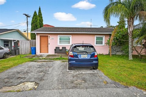 Immobilier commercial à vendre à New Port Richey, Floride: 4 chambres, 190.26 m2 № 1900296 - photo 5