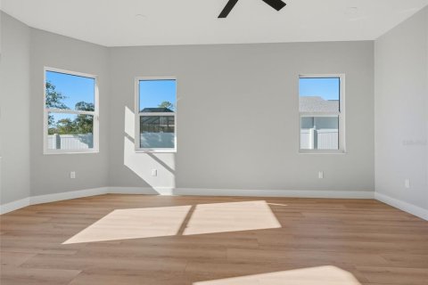 Villa ou maison à vendre à Weeki Wachee, Floride: 3 chambres, 211.35 m2 № 2419799 - photo 28