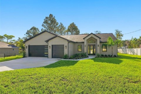 Villa ou maison à vendre à Weeki Wachee, Floride: 3 chambres, 211.35 m2 № 2419799 - photo 3