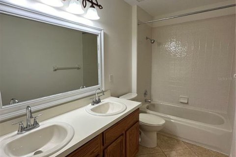 Villa ou maison à louer à Orlando, Floride: 3 chambres, 179.12 m2 № 2438601 - photo 18