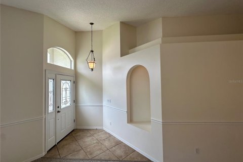 Villa ou maison à louer à Orlando, Floride: 3 chambres, 179.12 m2 № 2438601 - photo 2