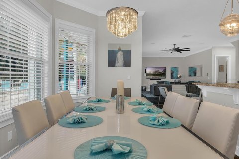 Casa en venta en Four Corners, Florida, 5 dormitorios, 369.94 m2 № 1916617 - foto 3
