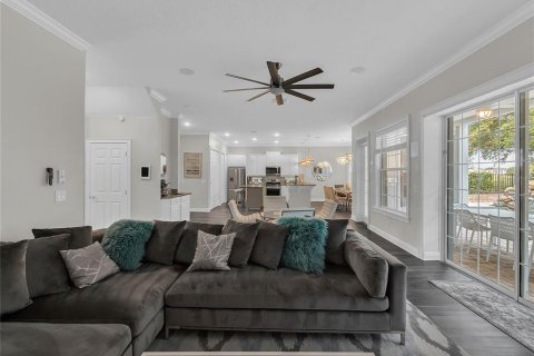 Casa en venta en Four Corners, Florida, 5 dormitorios, 369.94 m2 № 1916617 - foto 5