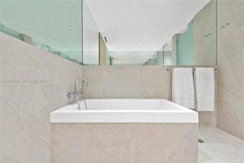 Copropriété à louer à Miami Beach, Floride: 3 chambres, 174.19 m2 № 2154091 - photo 19