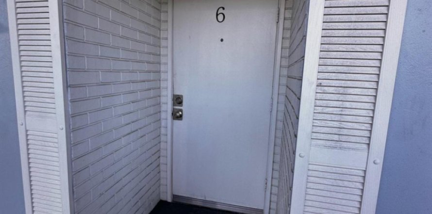 Condo in Boca Raton, Florida, 1 bedroom № 1011808