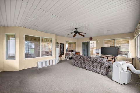 House in Summerfield, Florida 3 bedrooms, 188.5 sq.m. № 1894889 - photo 28