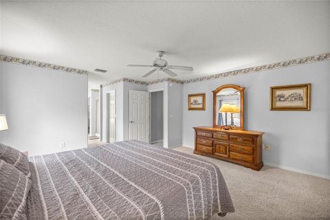 House in Summerfield, Florida 3 bedrooms, 188.5 sq.m. № 1894889 - photo 16