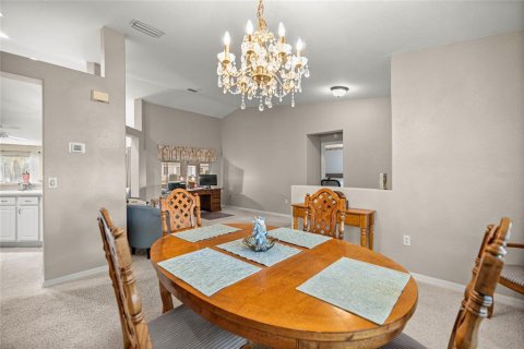 House in Summerfield, Florida 3 bedrooms, 188.5 sq.m. № 1894889 - photo 9