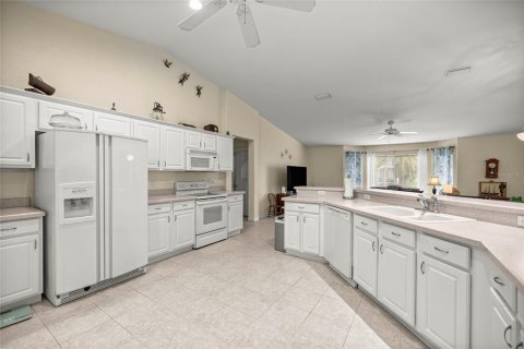 House in Summerfield, Florida 3 bedrooms, 188.5 sq.m. № 1894889 - photo 12