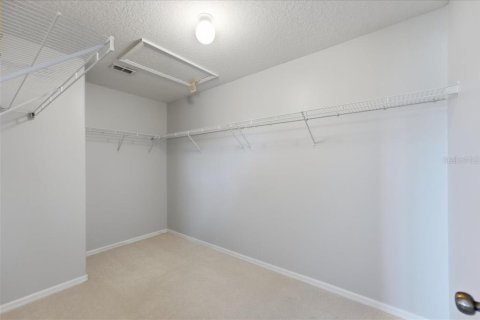 House in Winter Garden, Florida 4 bedrooms, 264.03 sq.m. № 2304601 - photo 21