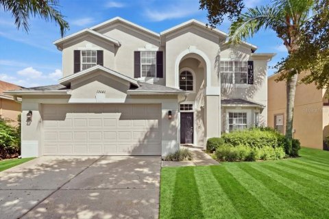 House in Winter Garden, Florida 4 bedrooms, 264.03 sq.m. № 2304601
