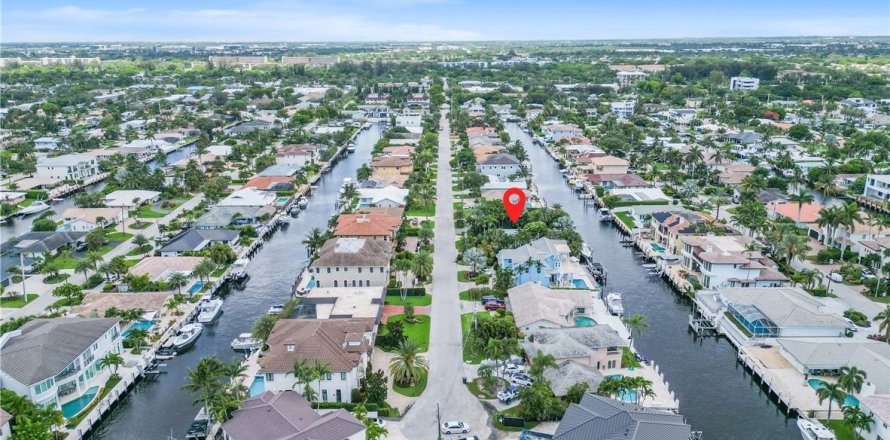 House in Boca Raton, Florida 4 bedrooms, 184.5 sq.m. № 1175573