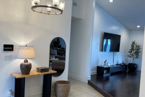 House in Miramar, Florida 3 bedrooms, 134.71 sq.m. № 2019739 - photo 14