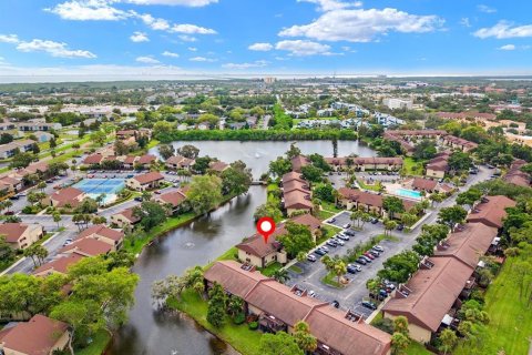 Купить кондоминиум в Сент-Питерсберг, Флорида 5 комнат, 109.62м2, № 2258879 - фото 6