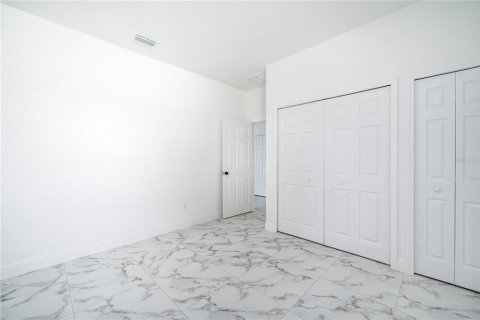 House in Port Richey, Florida 3 bedrooms, 145.21 sq.m. № 1841725 - photo 26