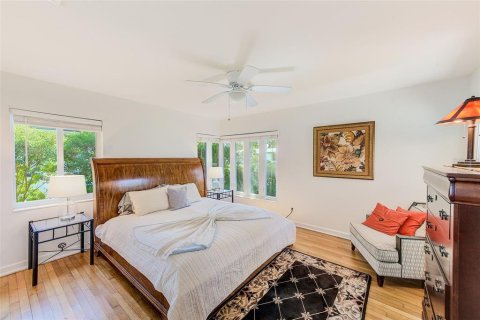 Casa en venta en Saint Petersburg, Florida, 4 dormitorios, 174.66 m2 № 1916612 - foto 22