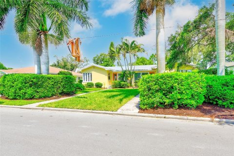 Casa en venta en Saint Petersburg, Florida, 4 dormitorios, 174.66 m2 № 1916612 - foto 4