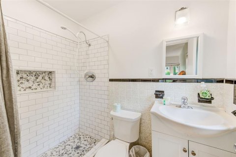 Casa en venta en Saint Petersburg, Florida, 4 dormitorios, 174.66 m2 № 1916612 - foto 24