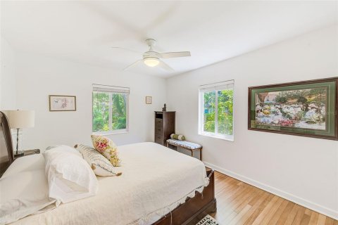 Casa en venta en Saint Petersburg, Florida, 4 dormitorios, 174.66 m2 № 1916612 - foto 21