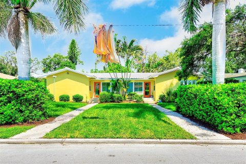 Casa en venta en Saint Petersburg, Florida, 4 dormitorios, 174.66 m2 № 1916612 - foto 5