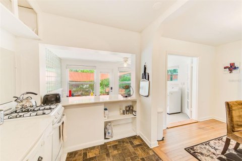 Casa en venta en Saint Petersburg, Florida, 4 dormitorios, 174.66 m2 № 1916612 - foto 18