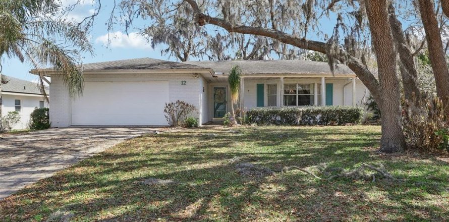 House in Haines City, Florida 2 bedrooms, 141.58 sq.m. № 2128700