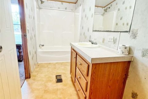 Commercial property in Winter Haven, Florida 83.24 sq.m. № 2196222 - photo 30