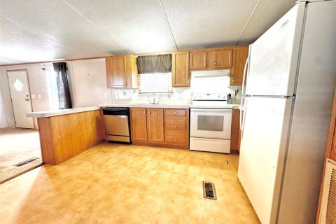 Commercial property in Winter Haven, Florida 83.24 sq.m. № 2196222 - photo 27