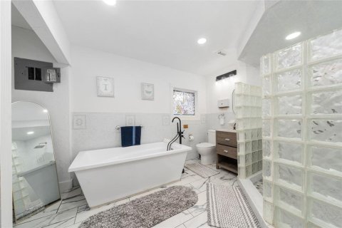 Appartement à louer à Sanford, Floride: 2 chambres, 139.35 m2 № 2354955 - photo 6
