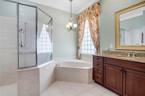 House in Boynton Beach, Florida 3 bedrooms, 213.58 sq.m. № 1877981 - photo 17