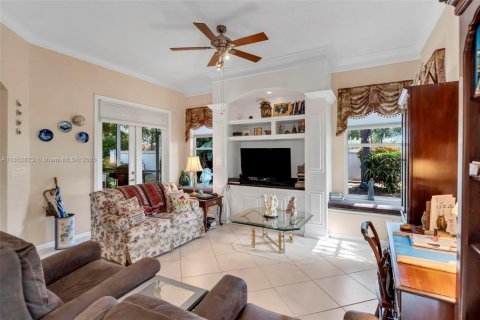 House in Boynton Beach, Florida 3 bedrooms, 213.58 sq.m. № 1877981 - photo 8