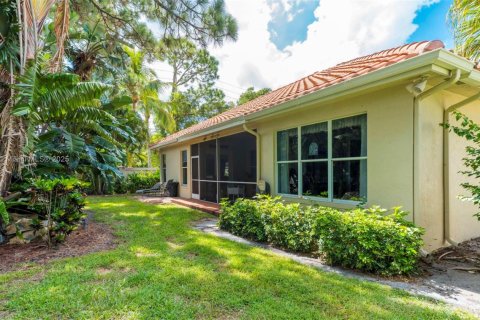 House in Boynton Beach, Florida 3 bedrooms, 213.58 sq.m. № 1877981 - photo 24