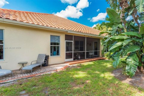 House in Boynton Beach, Florida 3 bedrooms, 213.58 sq.m. № 1877981 - photo 22