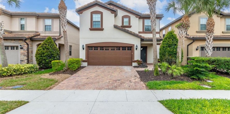 House in Kissimmee, Florida 7 bedrooms, 307.88 sq.m. № 2391357
