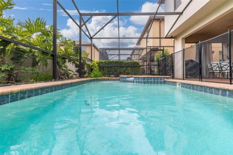 House in Kissimmee, Florida 7 bedrooms, 307.88 sq.m. № 2391357 - photo 20