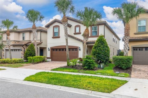 House in Kissimmee, Florida 7 bedrooms, 307.88 sq.m. № 2391357 - photo 4
