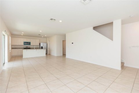 Villa ou maison à vendre à Auburndale, Floride: 4 chambres, 234.67 m2 № 2322465 - photo 14