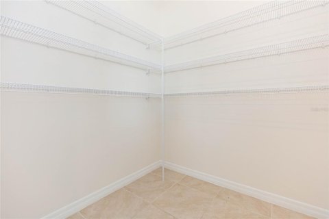 Villa ou maison à vendre à Auburndale, Floride: 4 chambres, 234.67 m2 № 2322465 - photo 20